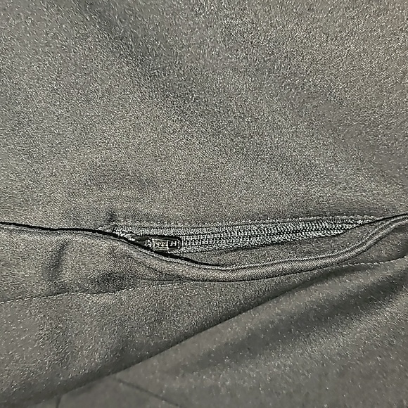 Chico’s Black Size Plus Size 2.5 short /ankle flat front slacks/dressy pants EUC - Picture 4 of 13